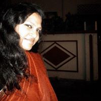 Shubha Joshi Photo 11