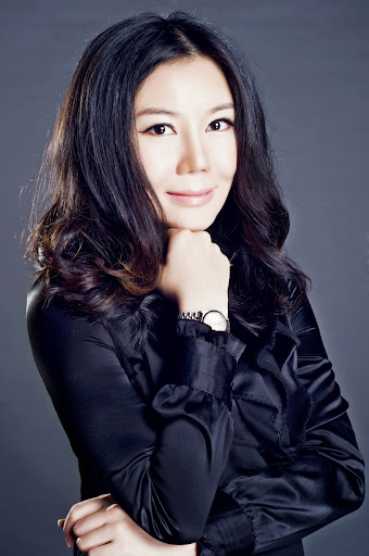 Nicole Lam Photo 5